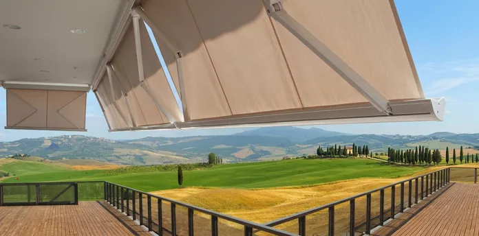 Manutenzione per tende da sole, pergole bioclimatiche, tapparelle e veneziane